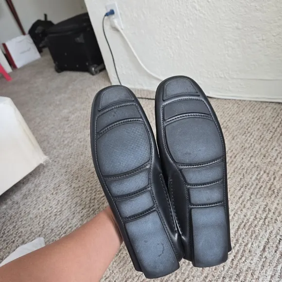 Bally Black Loafers Sleek Slip-On Design