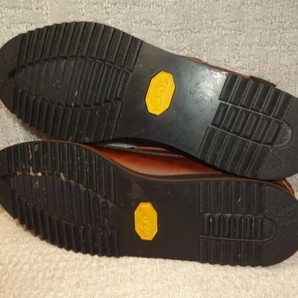 Bass Men's Size 12M Brown Leather Comfort Top Siders Deck Shoes Vibram R812