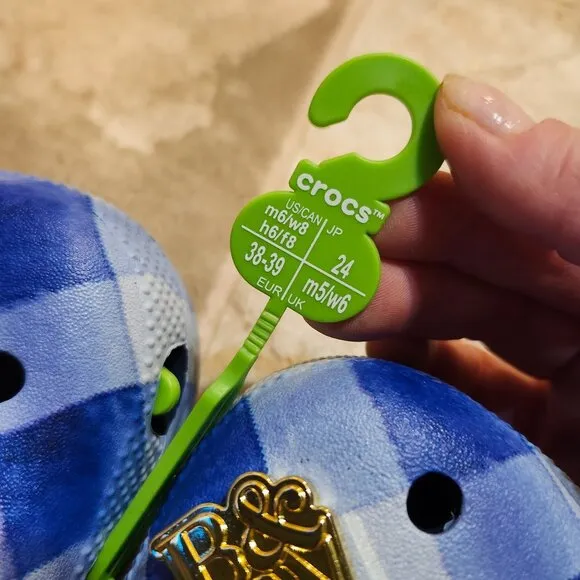 Bath &amp; Body Works x Crocs Women's Classic Size 8 Clog Blue White Gingham Jibbitz