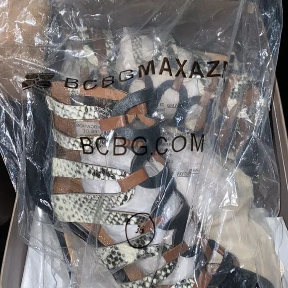 🔥BCBGmaxazria    Valentia Python Leather Shoes - size 6 New in box