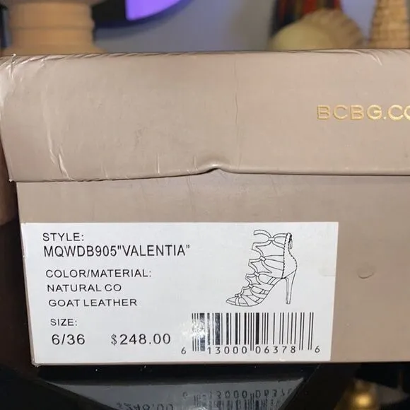 🔥BCBGmaxazria    Valentia Python Leather Shoes - size 6 New in box
