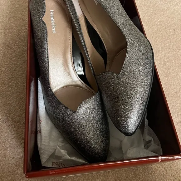 Beautifeel metallic glitter leather passion shoe size 11