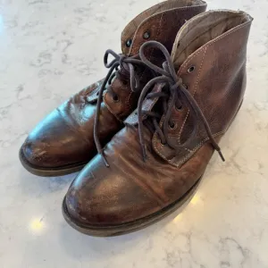 Bed Stu Hoover Distressed Chukka Brown Leather Casual Lace Up Boots. Size 10