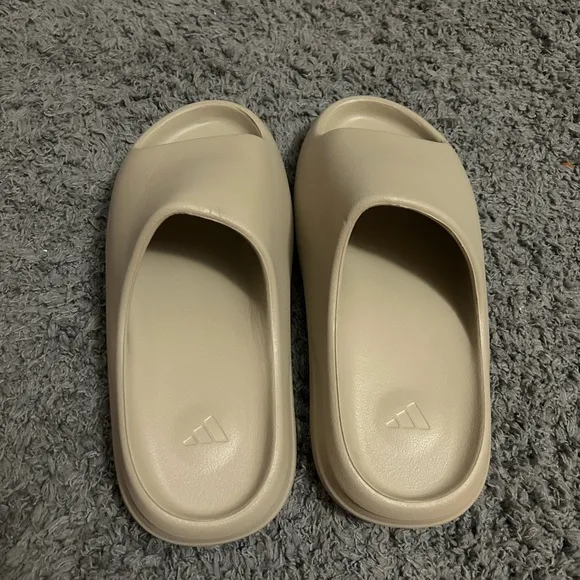 Beige Yeezy Slide Sandals