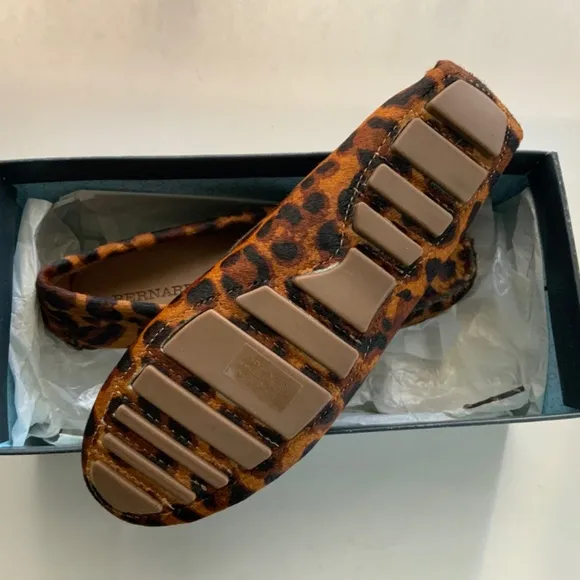 Bernardo Janie Animal Print Leather Loafers Leopard Knotted Ballet Flats Shoes 7