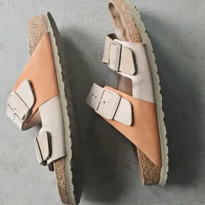 Birkenstock Arizona Nubuck Leather Beige Sandcastle / Faded Khaki Sandals