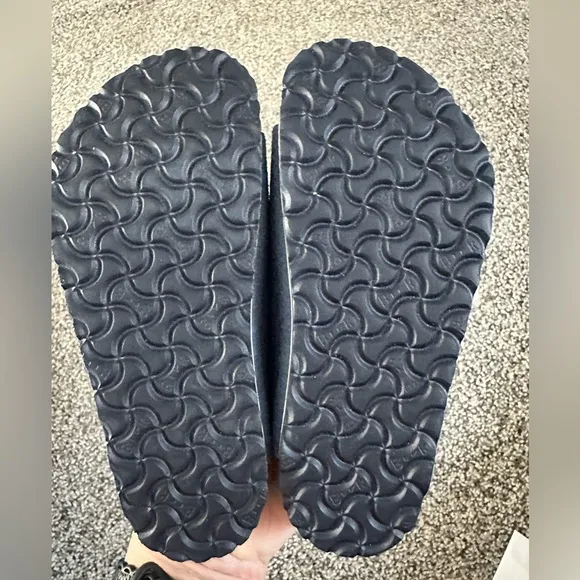 Birkenstock Arizona Sandal - Kids' - New In Box - Size 27 - US K 9
