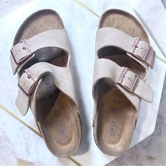 BIRKENSTOCK Arizona Soft Footbed Taupe Leather Casual Unisex's Sandals