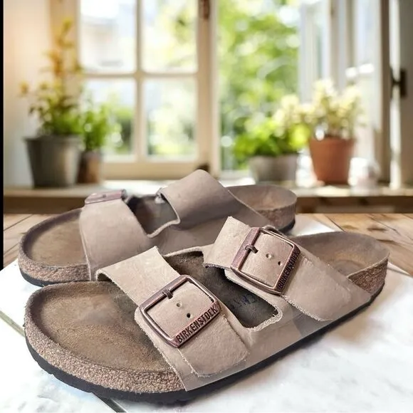 BIRKENSTOCK Arizona Soft Footbed Taupe Leather Casual Unisex's Sandals