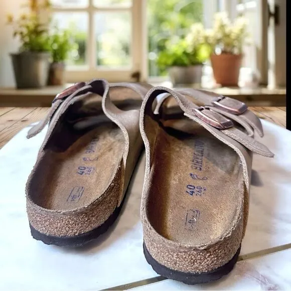 BIRKENSTOCK Arizona Soft Footbed Taupe Leather Casual Unisex's Sandals
