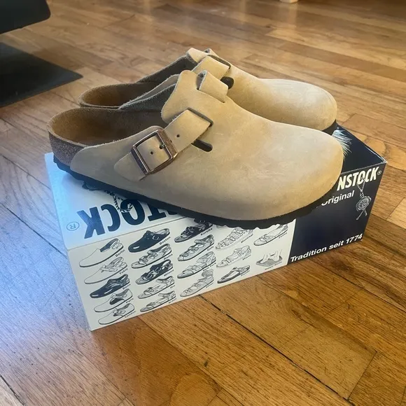Birkenstock Boston Clogs like new