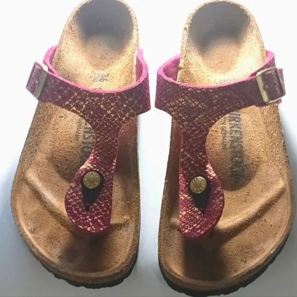 Birkenstock Gizeh Pink And Gold Women's Sandals Size 5-5.5