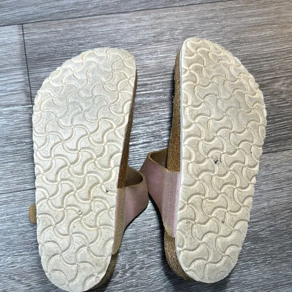 Birkenstock Pink  Sandals with Buckle size 39 (b72)