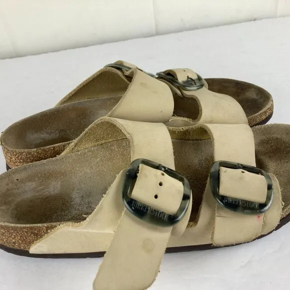 Birkenstock Women  EU 38 US L7 Arizona Big Buckle Comfort Sandals Tan