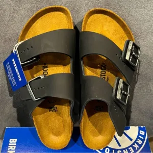 Birkenstock Women’s Arizona Black Sandals Oiled Leather Size 7 US 38 EU