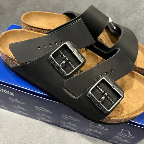 Birkenstock Women’s Arizona Black Sandals Oiled Leather Size 7 US 38 EU