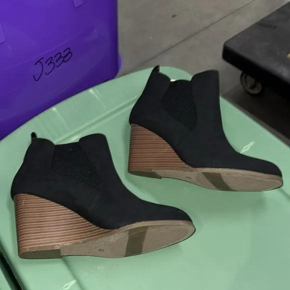 Black Ankle Boots (G732)