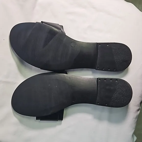 Black Leather Sandals with Tortoise Buckle