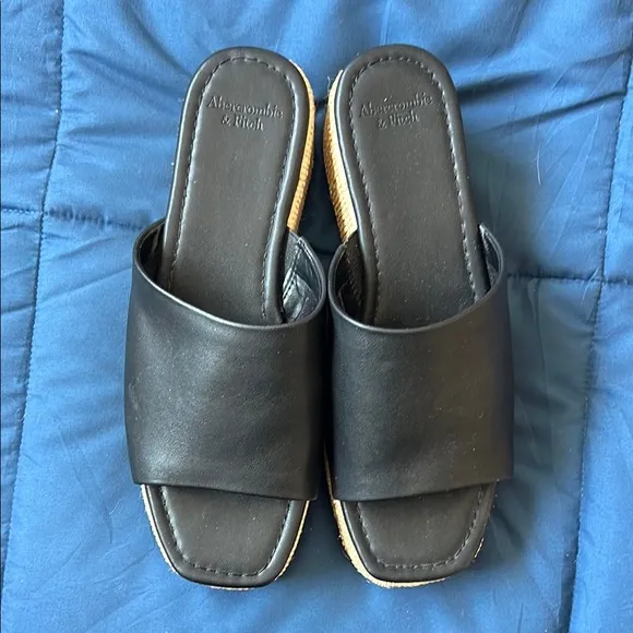 Black Platform Slide Sandals with Jute Wrap