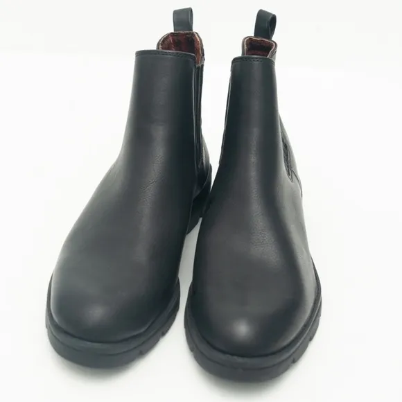 B.O.C. New! Erin Faux Leather Laceless Ankle Boots.