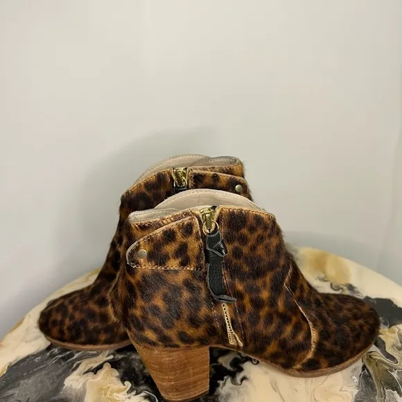 Boden Hoxton Calf Hair Leopard Boots 36