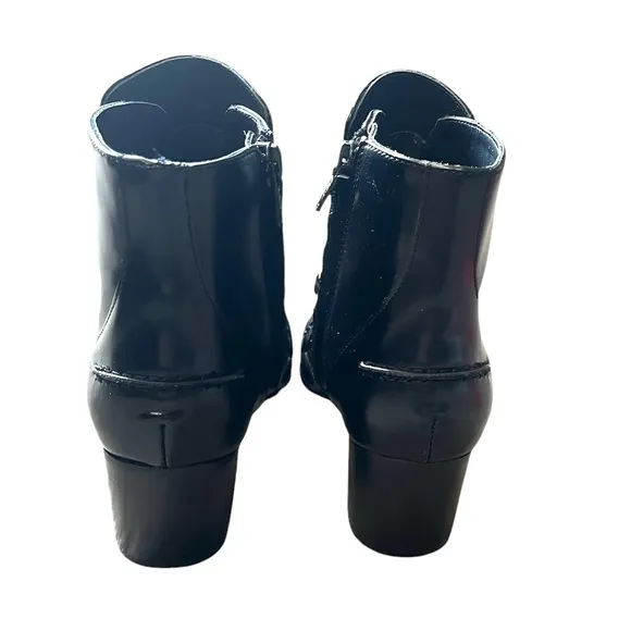 Boden snaffle trim ankle boots