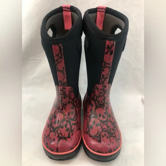 Bogs size 10 toddler skulls -30 waterproof snow boots
