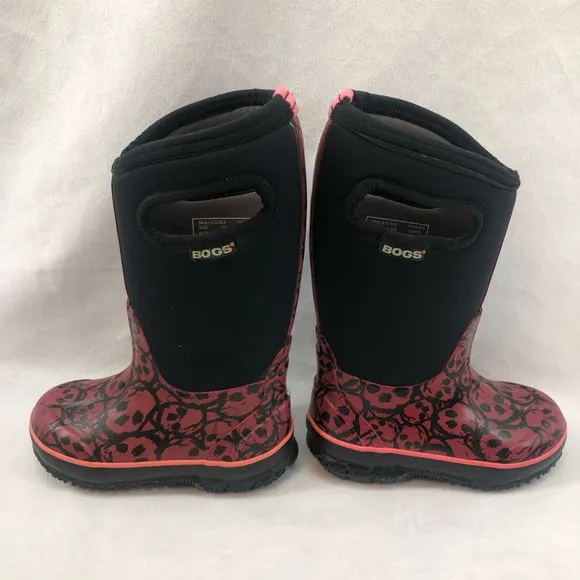 Bogs size 10 toddler skulls -30 waterproof snow boots