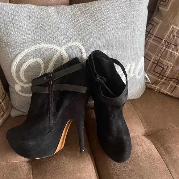 Booty boots