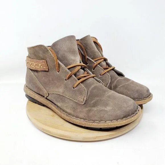 Born Cele Boots Womens 8 Taupe Suede Bootie Boho Ankle Lace Up Chukka Shoes