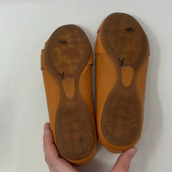 Born Leather ballet shoes/flats 8