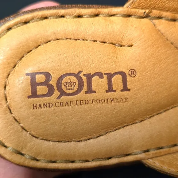 Born sandals leather hand crafted footwear size 7