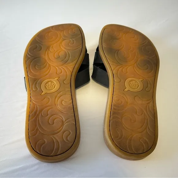Born Women's Black Sandals size 8M