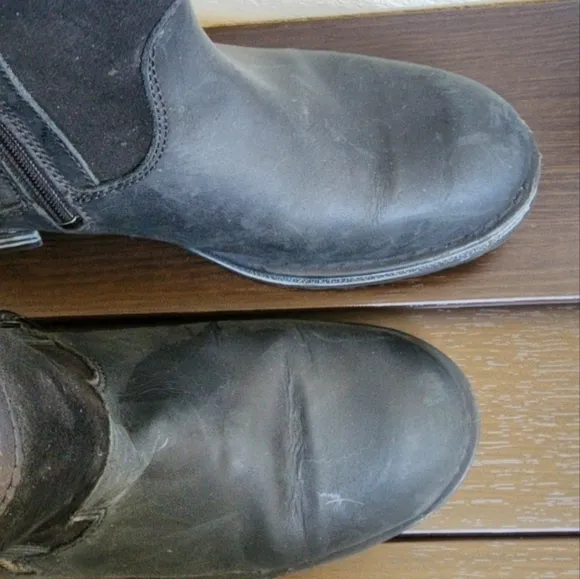 Bos. &amp; Co .STRIVE BLACK ZIP UP ANKLE BOOTS 37