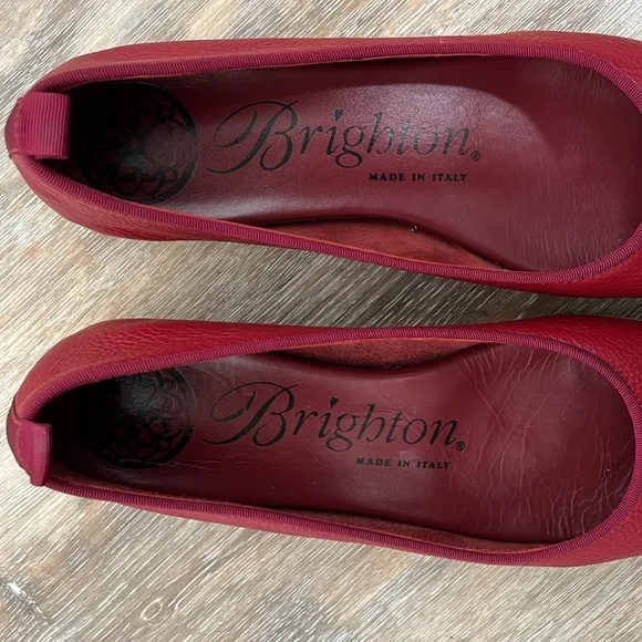 Brighton Aleta Flats in Lipstick Red Womens Size 7 Loafers Ballet Flats Slip On