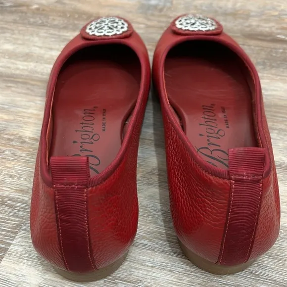 Brighton Aleta Flats in Lipstick Red Womens Size 7 Loafers Ballet Flats Slip On