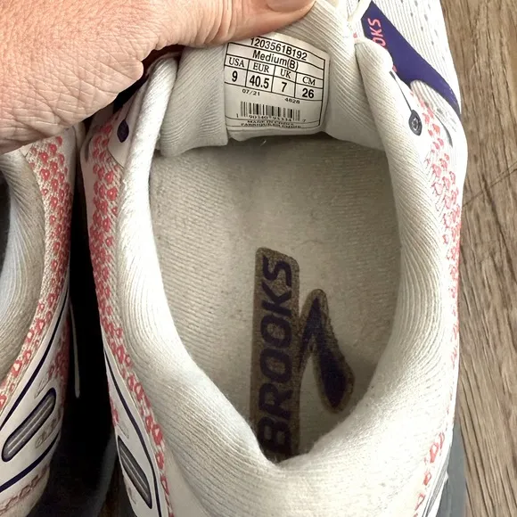 Brooks • Ghost 14 Running Shoes
