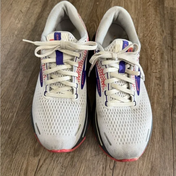 Brooks • Ghost 14 Running Shoes