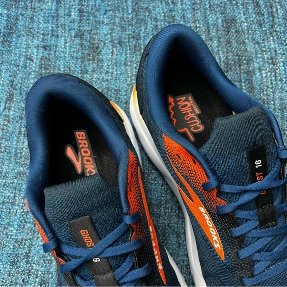 Brooks Ghost 16 Running Shoes in Blue Opal Orange