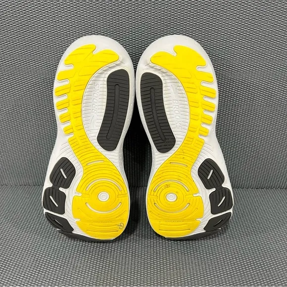 Brooks Glycerin GTS 21 Coconut Forged Iron Mens Athletic Running Sneaker Size 11