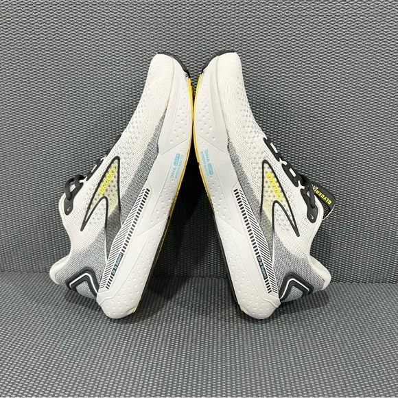Brooks Glycerin GTS 21 Coconut Forged Iron Mens Athletic Running Sneaker Size 11