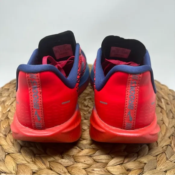 BROOKS Hyperion Max Running Shoes Pink Cobalt Blissful Blue Size 9.5