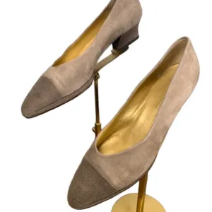 Bruno Magli Made in Italy Low Block Heels Taupe Suede Leather Vinatge Size 10
