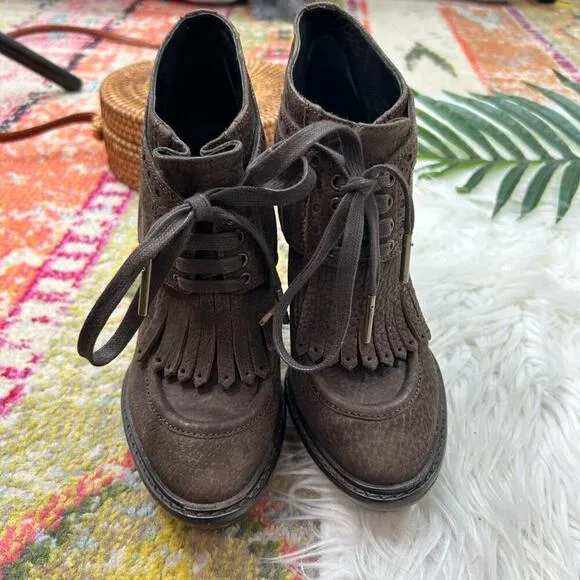 Burberry Designer Brown Preppy Leather Heeled Ankle Boots Booties 36.5 / 6.5