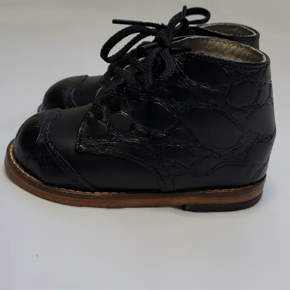 Buster Brown Black Leather Hard Bottom Shoes
