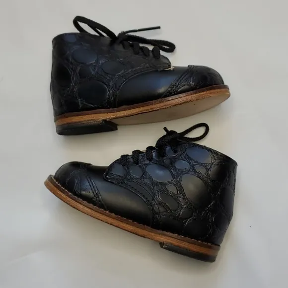 Buster Brown Black Leather Hard Bottom Shoes