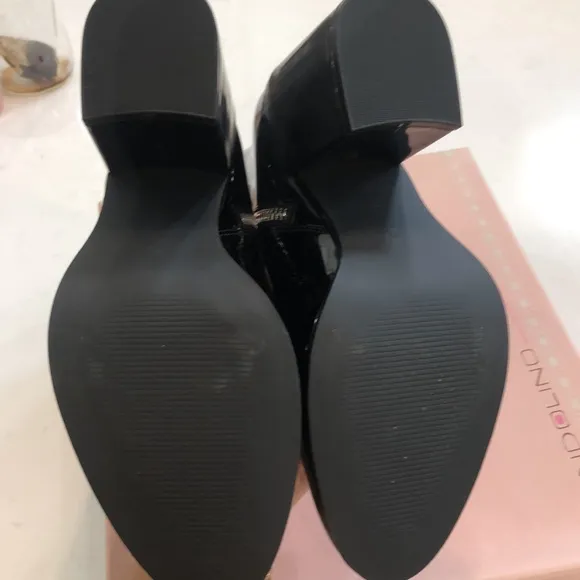 Calvin Klein Leather Boots shiny Cicil women's size 8 EUR 38 black ankle boots