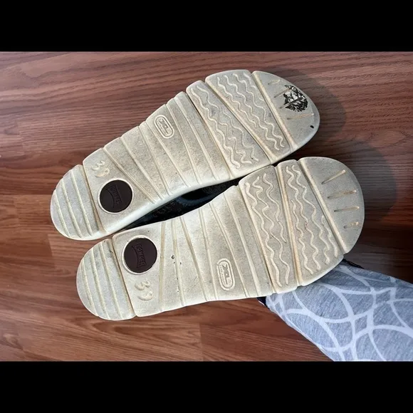 Camper Oruga Sandals Size 39 EU