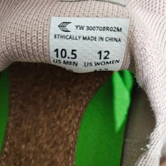 Cariuma IBI Slip On Rose Knit Sneakers Size 10.5M 12W