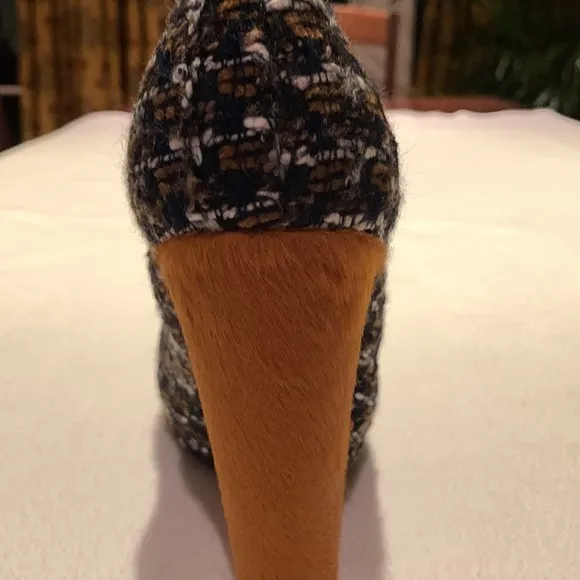 Carven iconic European style shoes